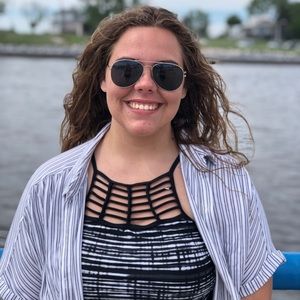 Meet your Posher, Hailee